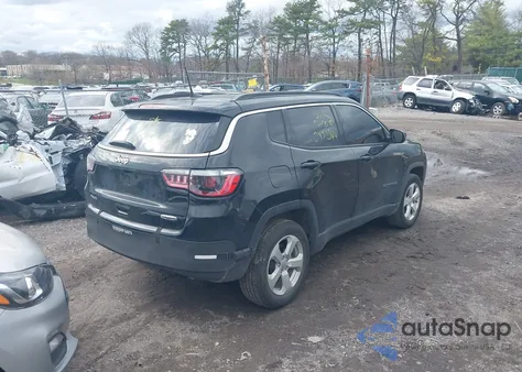 2021 Jeep Compass Latitude 4X4 из США, поврежденный, VIN 3C4NJDBB6MT540616